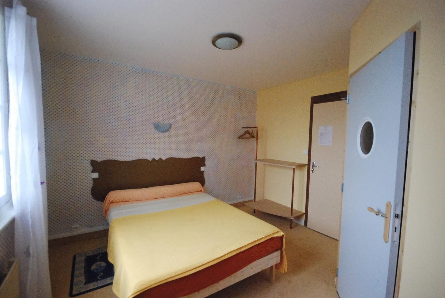 Rose Hotel