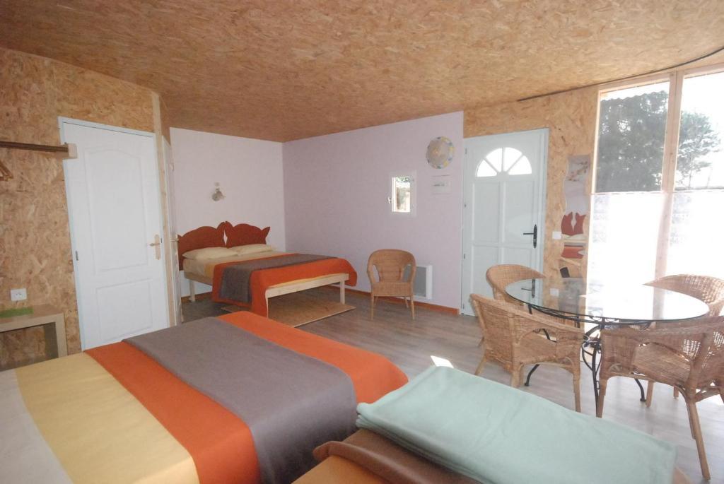 Rose Hotel 2*